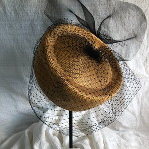 Ann Marie Fascinator Hat, church, derby, veil